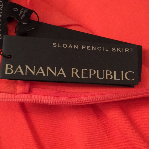 NWT! Banana Republic Sloan Pencil Skirt - Picture 1 of 4
